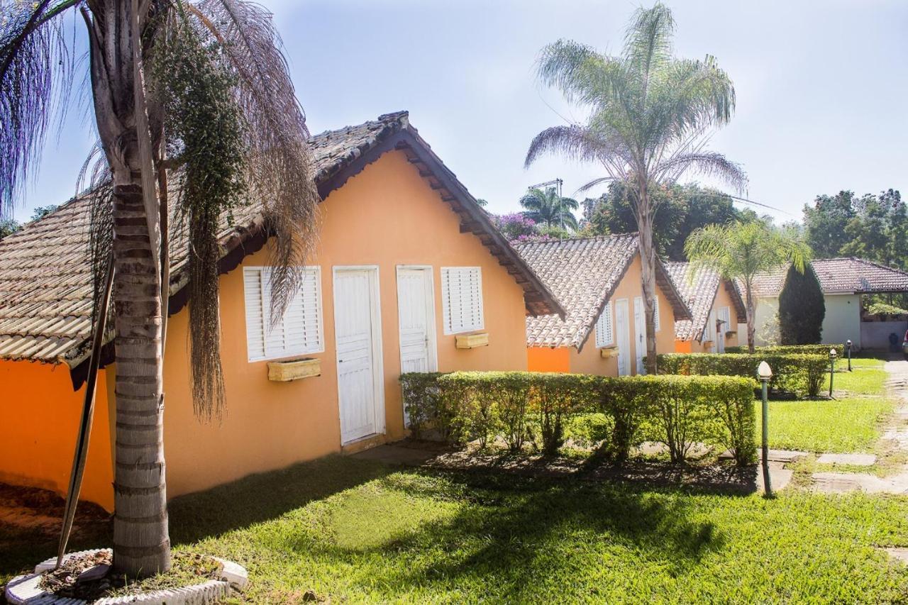 Hotel Chales Dois Amores Águas de São Pedro Exterior foto
